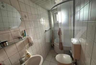 Casă cu 5 camere cu Teren 761 Mp în Blașcovici