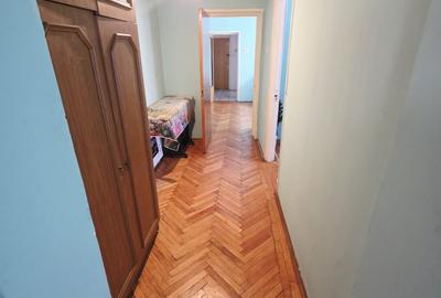 Apartament cu 3 camere semidecomandat în Nord - 15