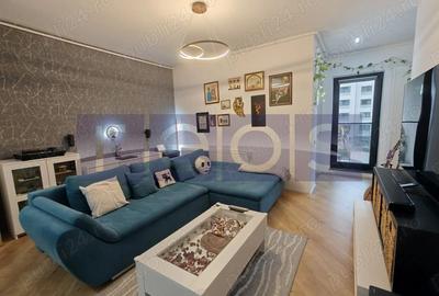 Apartament cu 3 camere decomandat, mobilat în Central