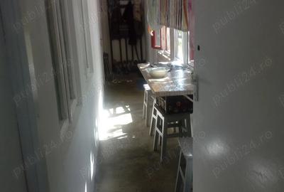 Casă cu 5 camere cu Teren 3800 Mp în Central - 4