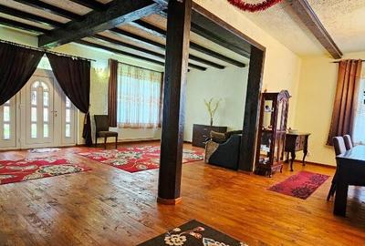 Casa cu o priveliste de vis, in inima naturii, com.Tarcau - 5