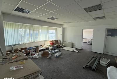 Spațiu comercial, de 350 mp, în Central - 9