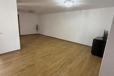 Casă cu 3 camere cu Teren 395 Mp în Central - 5