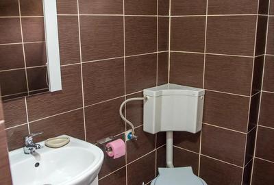 Casă cu 6 camere în Central - 3