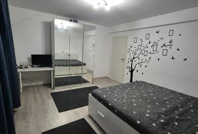 Garosinera demisol loc de parcare inclus. - 2