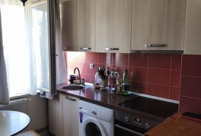Apartament cu 2 camere decomandat în Progresul - 3