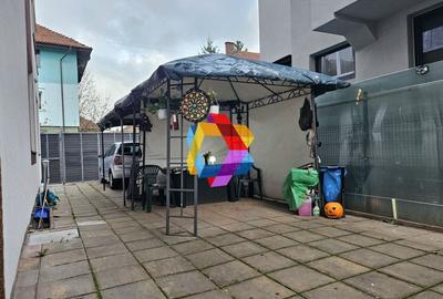 Oportunitate - Apartament cu trei camere in vila, zona Tractorul 70 mp - 25