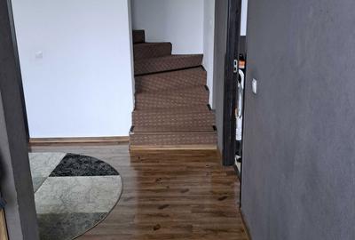 Casă cu 3 camere în Central - 4