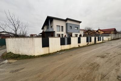 Casă cu 6 camere cu Garaj în Satu Nou de Jos - 19