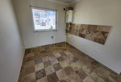 Casă cu 4 camere cu Teren 100 Mp în Giroc - 2