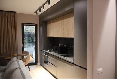 Apartament cu 3 camere decomandat în Băneasa - 2