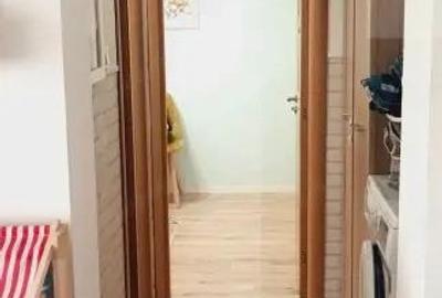 Apartament cu 2 camere semidecomandat în Freidorf