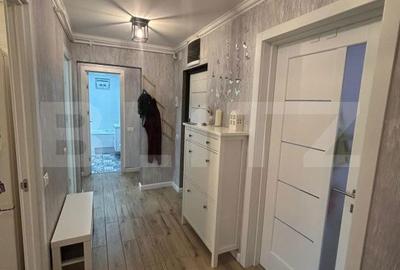 Apartament cu 3 camere decomandat în Soarelui