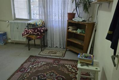 2cam.dec.et2 liceu auto 62500euro - 2