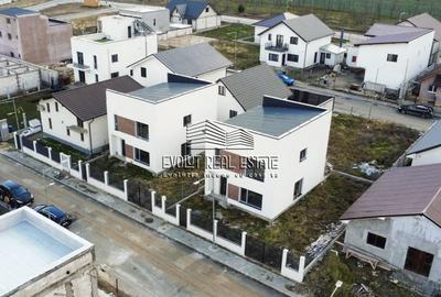 Vila economica cu panouri fotovoltaice si pompa de caldura Valu lui Traian - 7