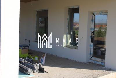 Duplex cu 3 camere cu Canalizare în Cristian - 1