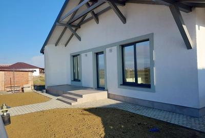 Casă cu 3 camere în Biharia - 6