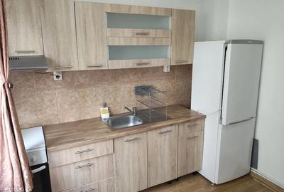 Apartament cu 3 camere decomandat în Central - 8