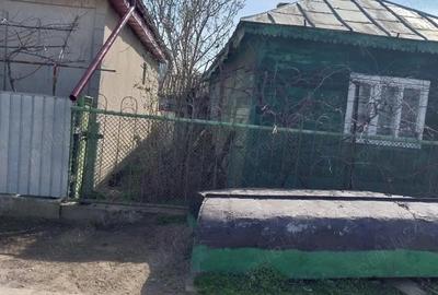 Casă cu 3 camere cu Teren 216 Mp în Central - 2