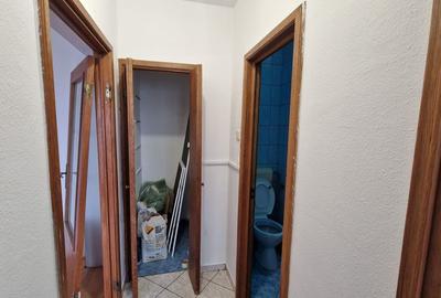 Apartament cu 3 camere semidecomandat în Central - 11