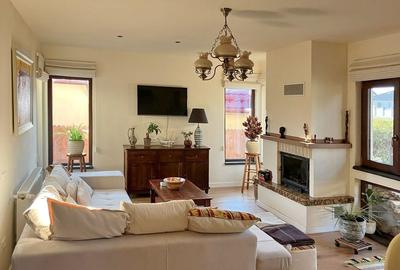 Vânzare Casă Sânpetru - 2