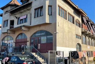 Spațiu comercial, de 1,037 mp, în Central - 1