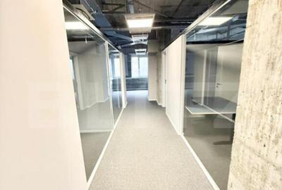 Spa?iu de birouri de inchiriat 250 mp, par?ial finisa - 2