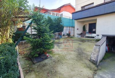 Casa de VANZARE in sector 5 Str. Antiaeriana resedinta sau after school - 3