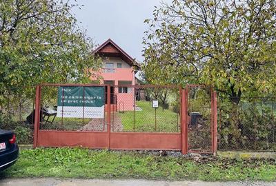 Casă cu 2 camere în Dezmir - 3