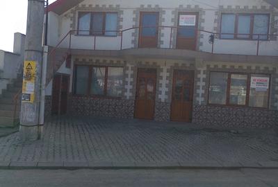 Casă cu Teren 469 Mp în Central - 1
