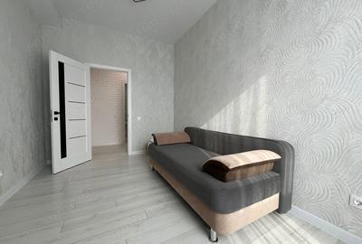 Apartament cu 3 camere în Tineretului - 3