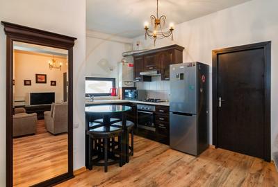 Apartament cu 2 camere, mobilat în Ultracentral