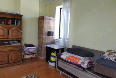 Casă cu 5 camere cu Teren 150 Mp în Central - 5