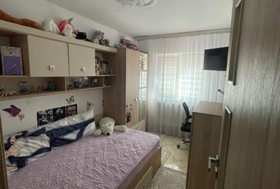 Apartament cu 3 camere decomandat în Micro 17 - 4