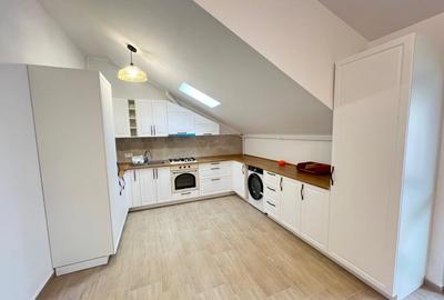 Apartament cu 3 camere decomandat, mobilat în Sânpetru