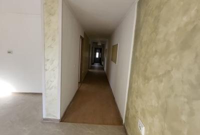 Casă cu 3 camere cu Teren 500 Mp în Central - 6