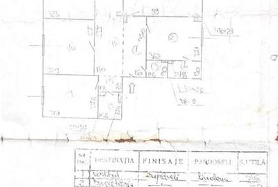 Apartament cu 4 camere decomandat în Olteniței