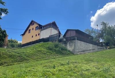 Vila Centrala cu Vedere Unica la Castelul Bran - 9