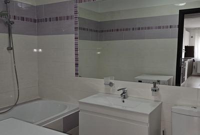 Apartament cu 3 camere semidecomandat în Florești - 4