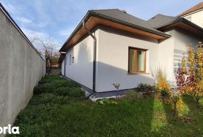 Casă cu 2 camere cu Teren 90 Mp în Progresul - 2