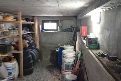 Casă cu 4 camere cu Teren 255 Mp în Central - 10