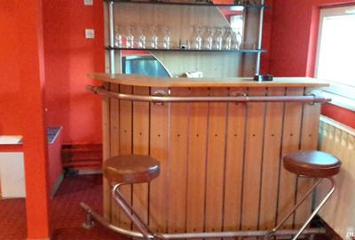 Vila de vanzare (parter etaj 1 etaj 2)si anexe - 1