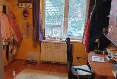 Spatiu comercial si VILA P+1 Artera ULTRACIRCULATA 298mp construiti, teren 346 mp Spatiu comercial si VILA P+1 Artera ULTRACIRCULATA 298mp construiti, teren 346 mp - 5