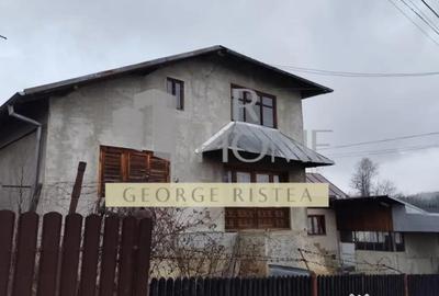 Casă cu 4 camere cu Canalizare în Central - 4