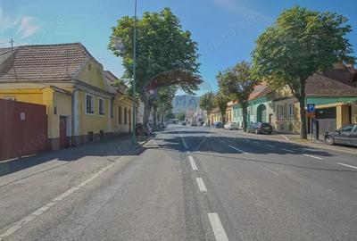 Locuin?a, investi?ie sau activitate comerciala str. Lunga Bra?ov