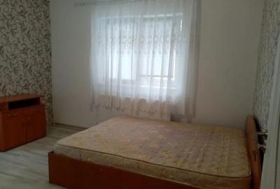 Apartament cu 2 camere decomandat în Lipovei