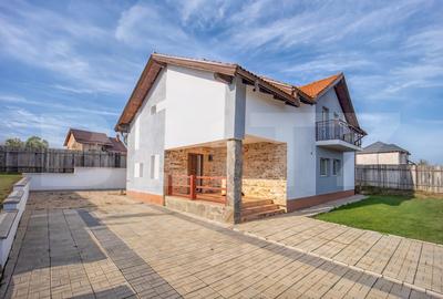 Casa spatioasa de vanzare in Bod – teren generos, zona in dezvoltare - 1