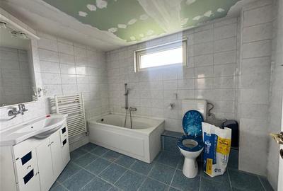 Doua case de vanzare, teren 800 mp, Zarnesti, Brasov - 12