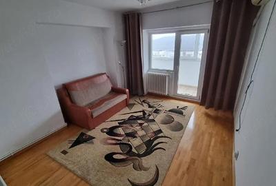 Apartament cu 3 camere decomandat în Nicolina - 3