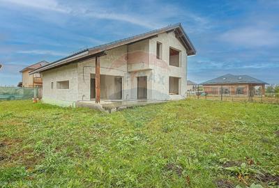 Casa spatioasa la gri, 4 camere, 3 bai, teren 500 mp - zona Bartolomeu - 3